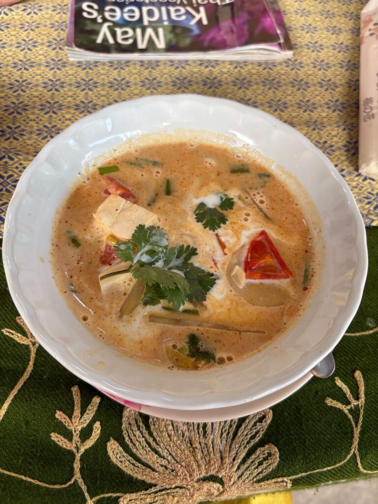 tom yao coconut soupe