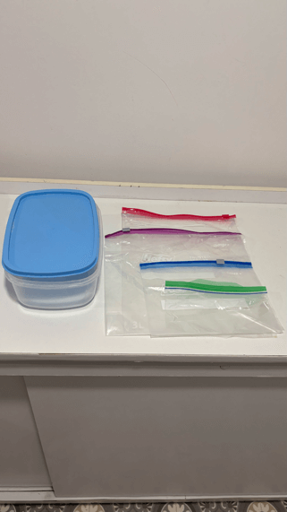 ziplock et tupperware